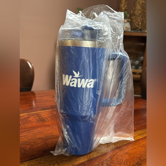 Wawa 40 oz tumbler - Picture 1 of 4